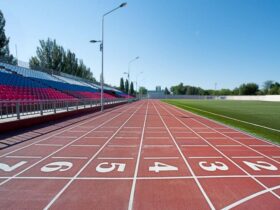 As melhores maneiras de encontrar uma pista de corrida perto de você e um treino para iniciantes para experimentar 35 As melhores maneiras de encontrar uma pista de corrida perto de você e um treino para iniciantes para experimentar