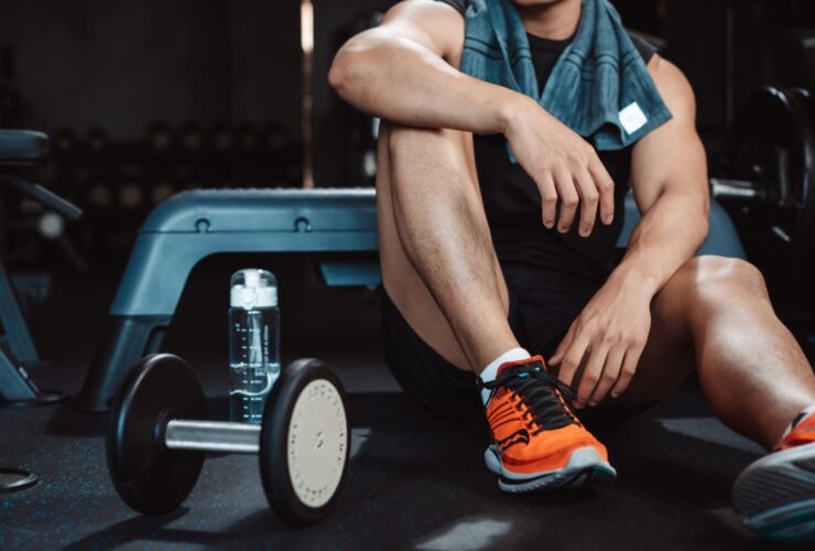 Seis coisas para fazer entre as séries na academia